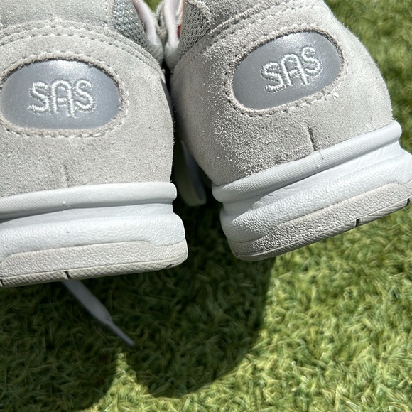 Like New SAS Women’s Tour Mesh Lace Up Sneaker, Size 6.5 WW, Dust Color - Picture 11 of 12